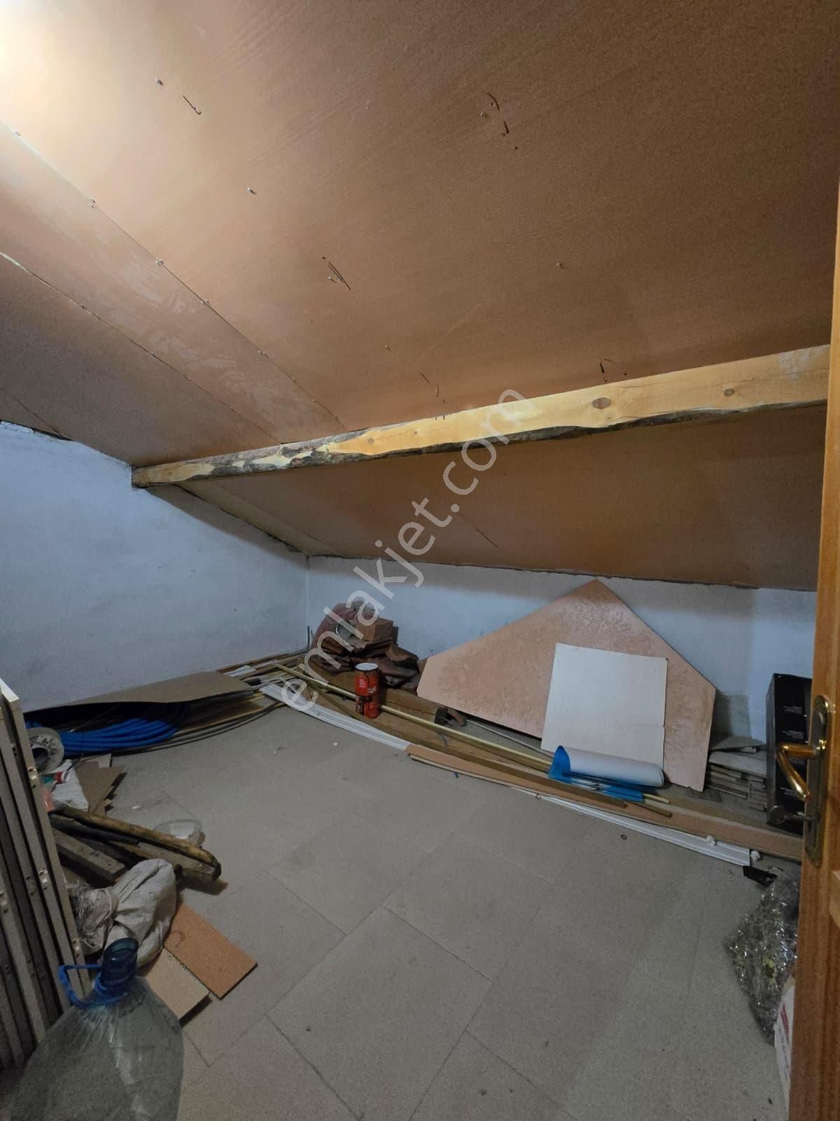 Ağırnas'da Satılık Tripleks Villa - Görsel 23