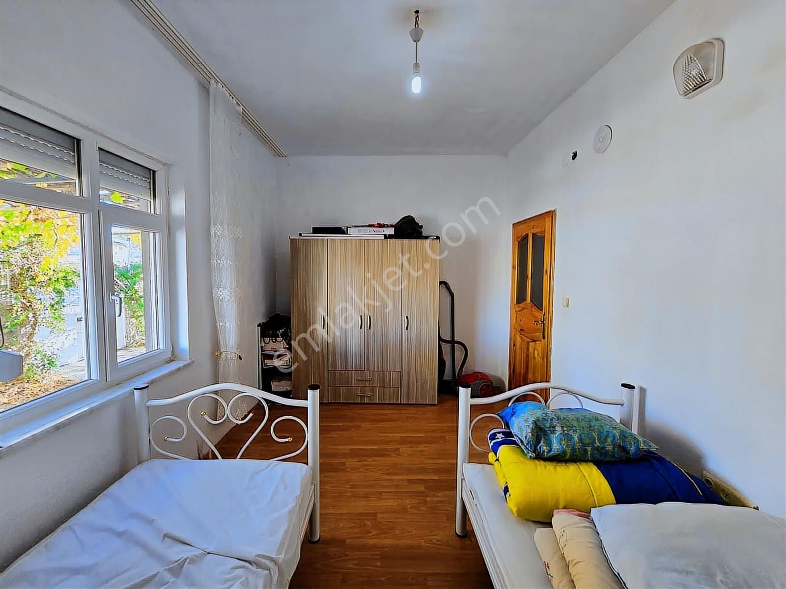 Ağırnas'da Satılık Tripleks Villa - Görsel 8