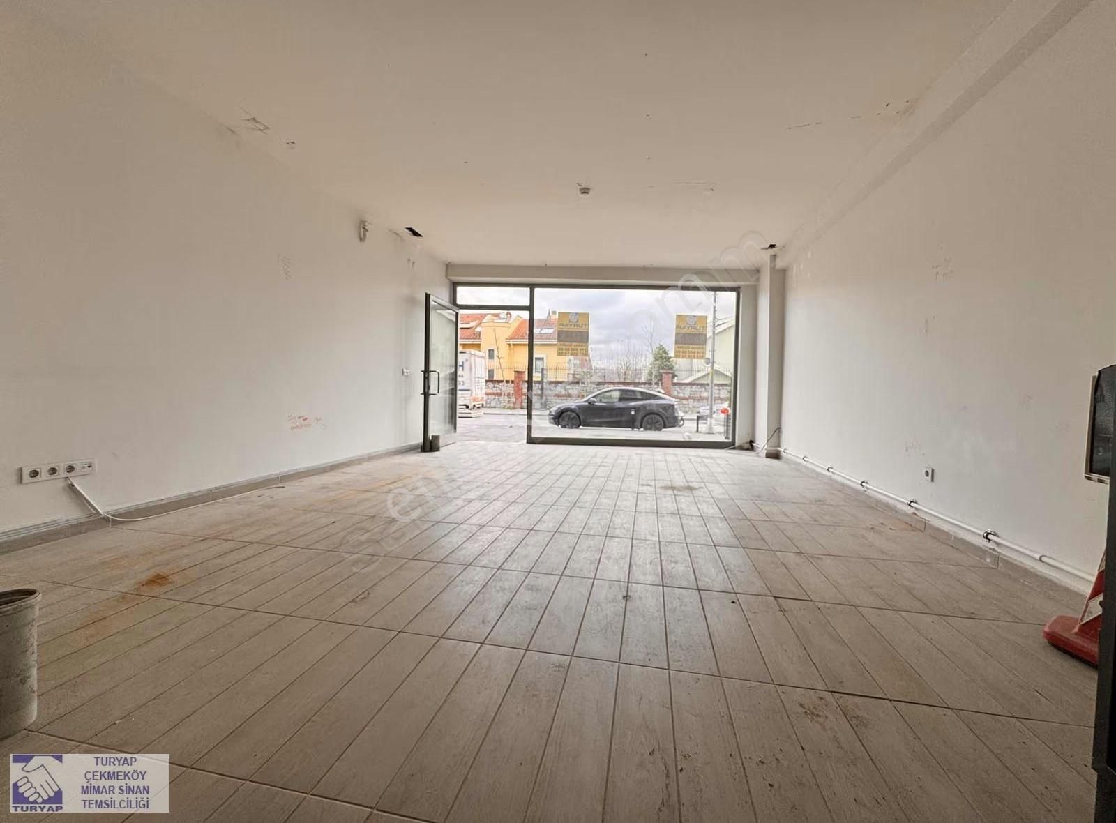 Çekmeköy Mimar Sinan Caddesinde Tabela Değerli 160 M2 Dükkan - Görsel 21
