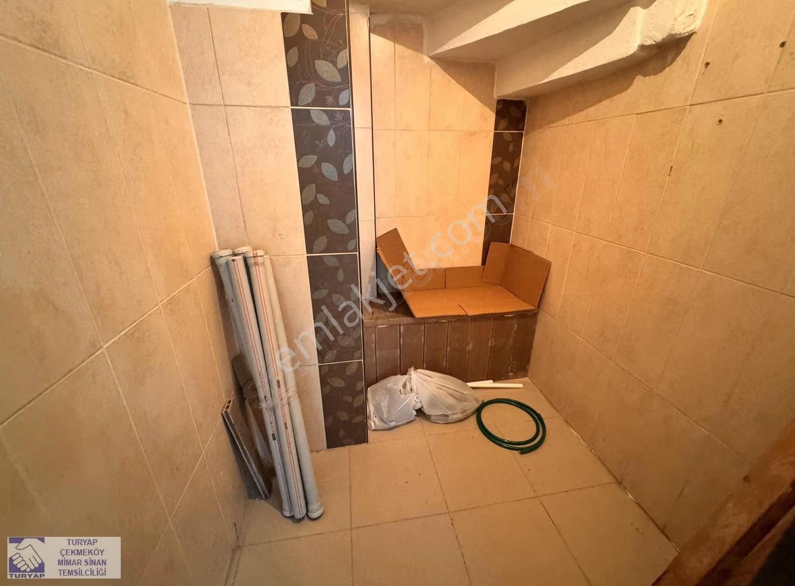 Çekmeköy Mimar Sinan Caddesinde Tabela Değerli 160 M2 Dükkan - Görsel 25