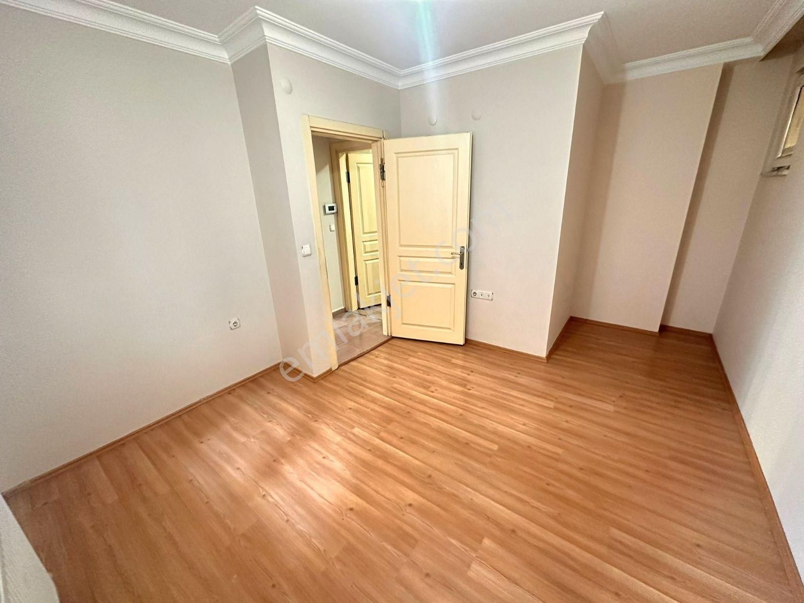 Acill Ümraniye Armağanevler İki Bloklu Site İçi Y.giriş 1+1 - Görsel 15