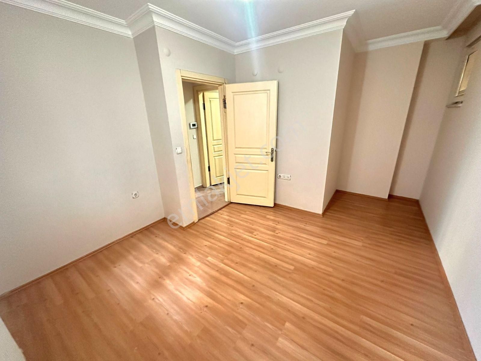 Acill Ümraniye Armağanevler İki Bloklu Site İçi Y.giriş 1+1 - Görsel 5