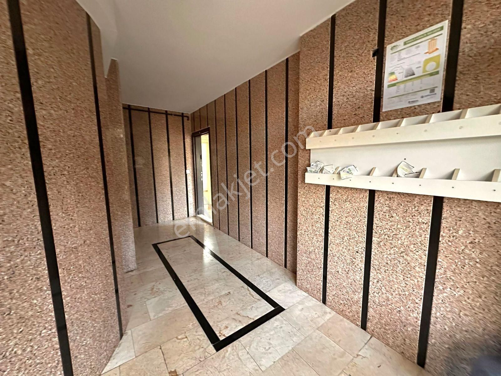 Acill Ümraniye Armağanevler İki Bloklu Site İçi Y.giriş 1+1 - Görsel 19