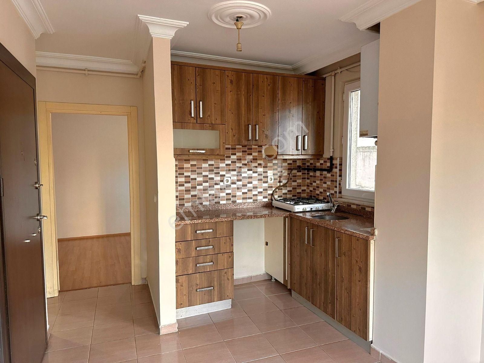 Acill Ümraniye Armağanevler İki Bloklu Site İçi Y.giriş 1+1 - Görsel 14