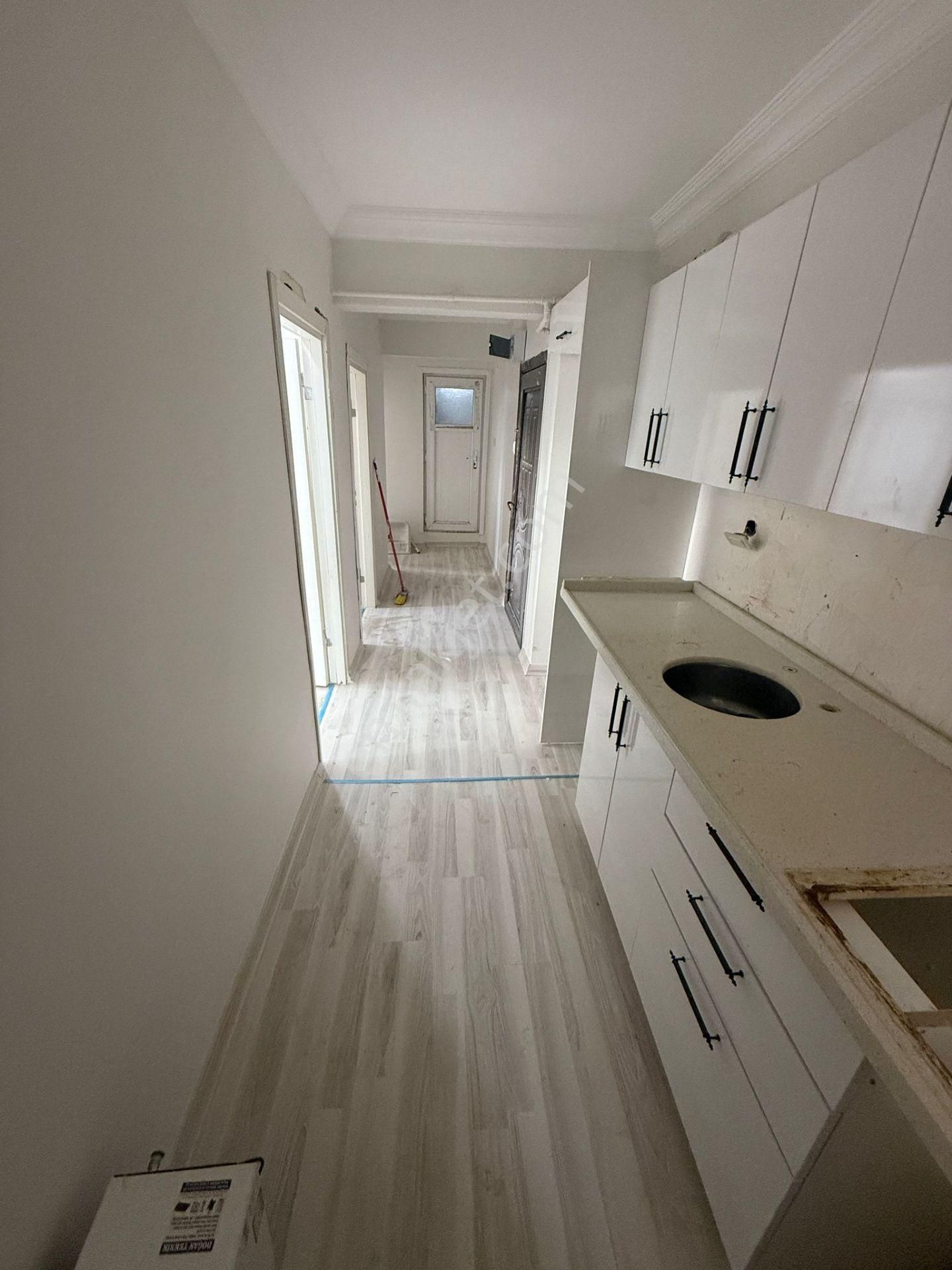 Loft'tan Sultanmurat Mh Araç Takasına Uygun 2+1 Satılık Giriş Kat Daire - Görsel 3