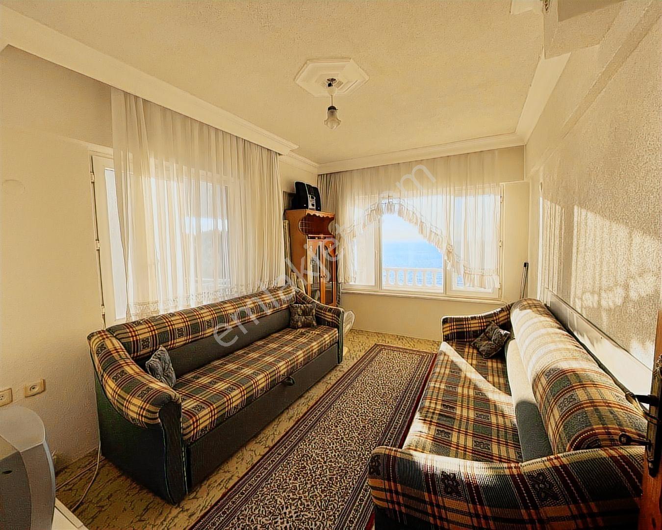 Yalova Fıstıklı'da Satılık Deniz Manzaralı Müstakil Villa - Görsel 8