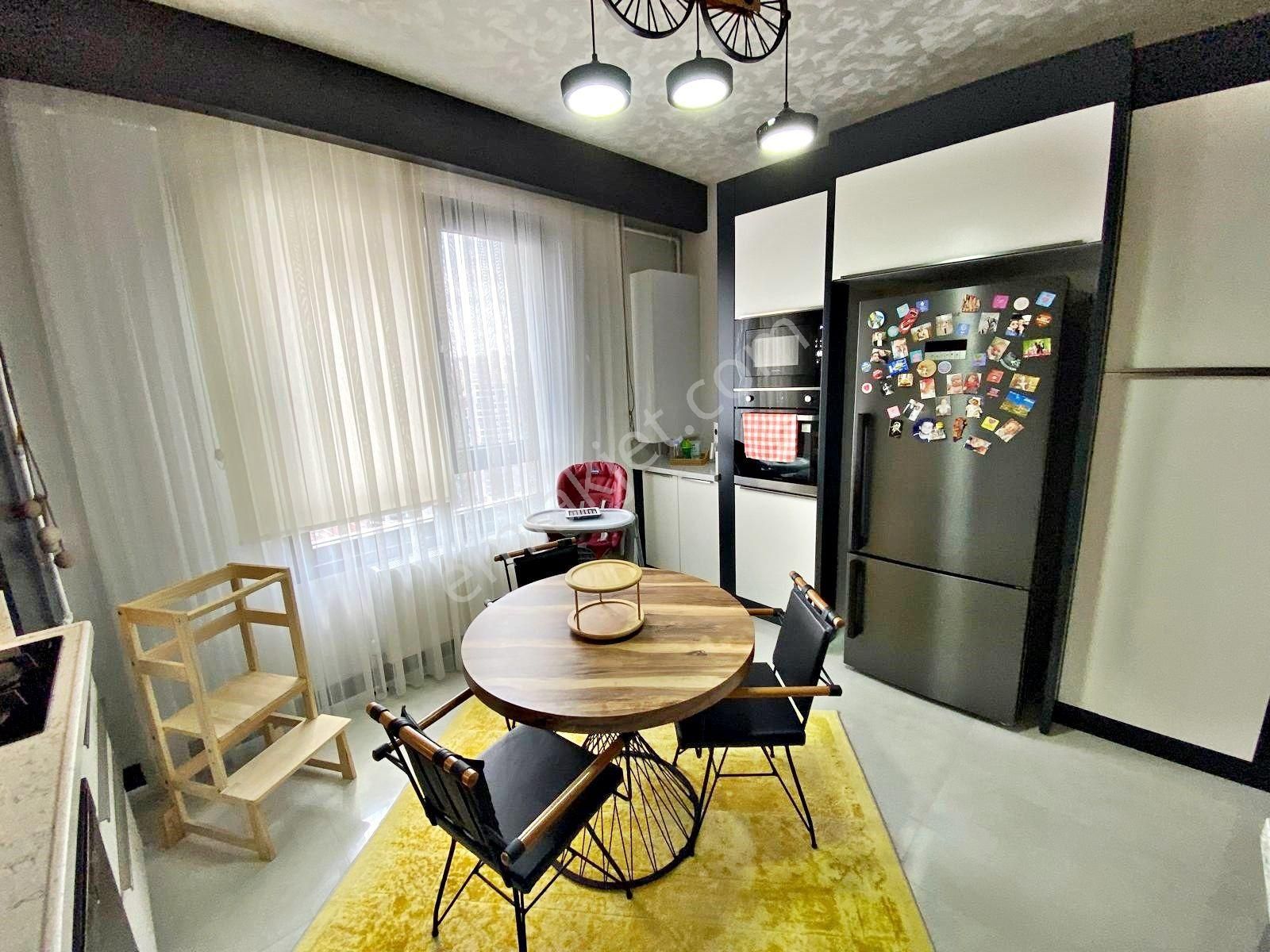 Gold Emlaktan Hastane Yakını Geniş Odalı Ultra Lüks 2+1 Daire - Görsel 14