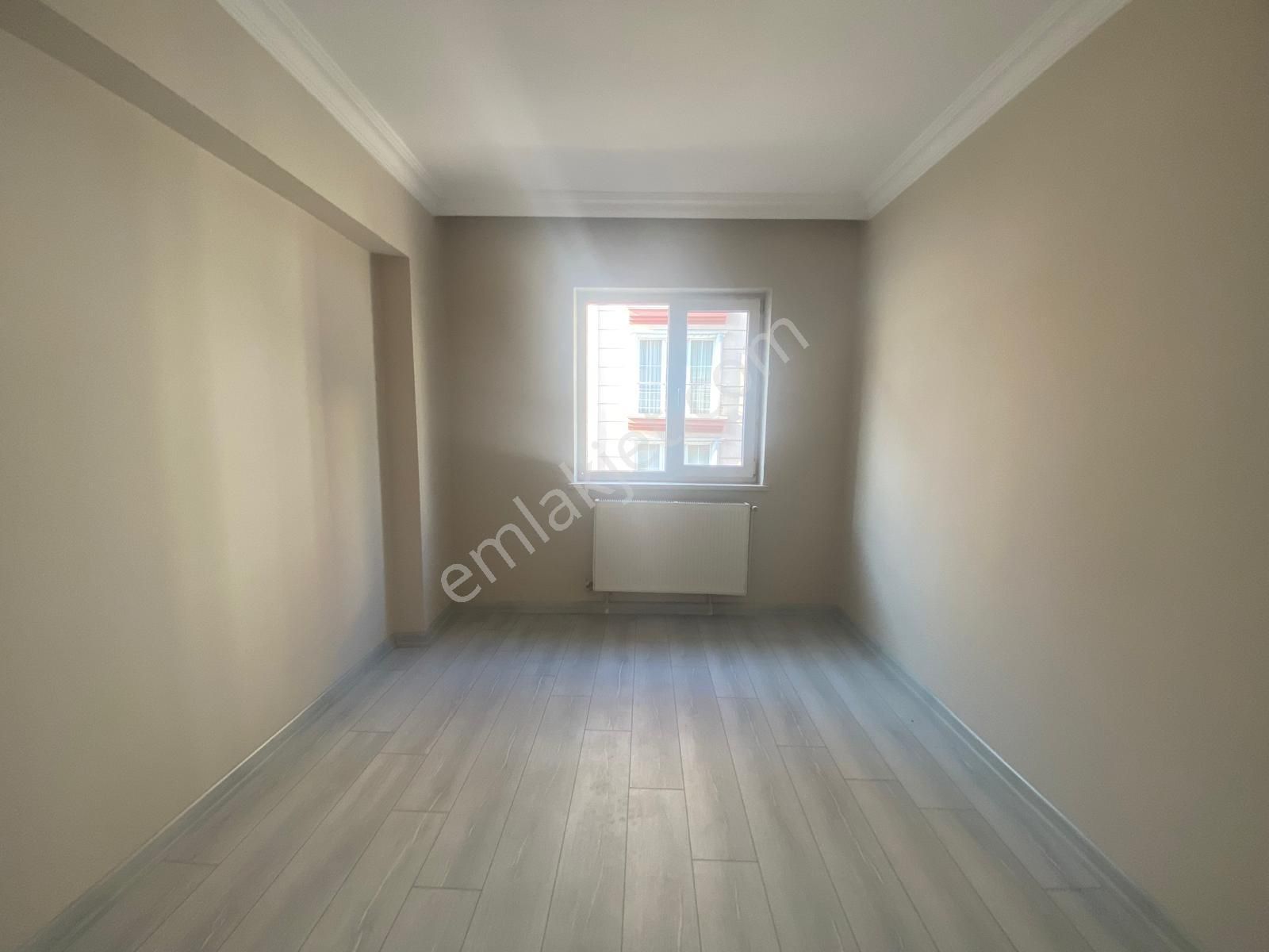 Koza Emlak'tan 30 Ağustos Mahallesin'de Ara Katta Lüks Yapılı Güney Cepheli 3+1 Satılık Daire - Görsel 18