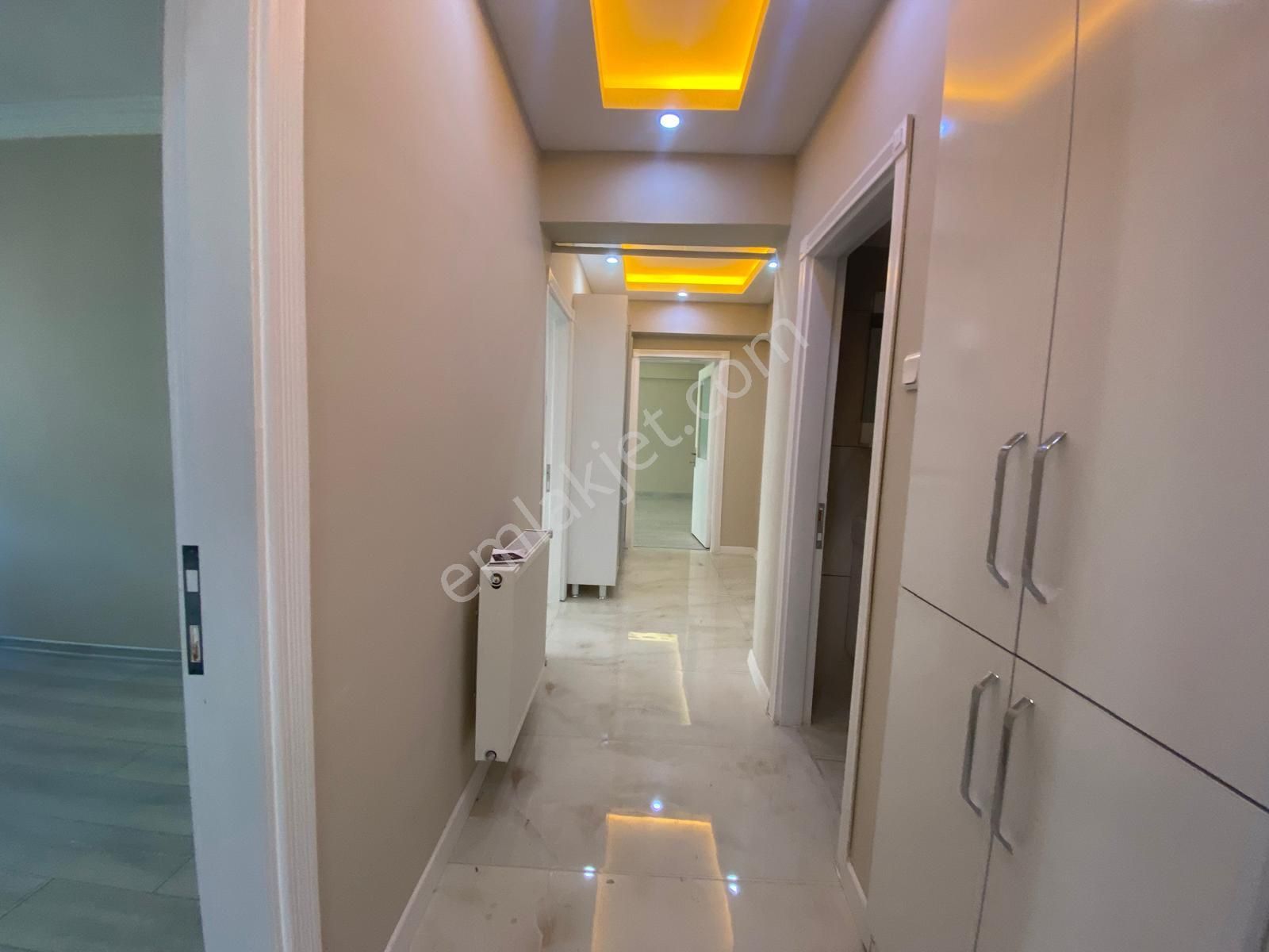 Koza Emlak'tan 30 Ağustos Mahallesin'de Ara Katta Lüks Yapılı Güney Cepheli 3+1 Satılık Daire - Görsel 30