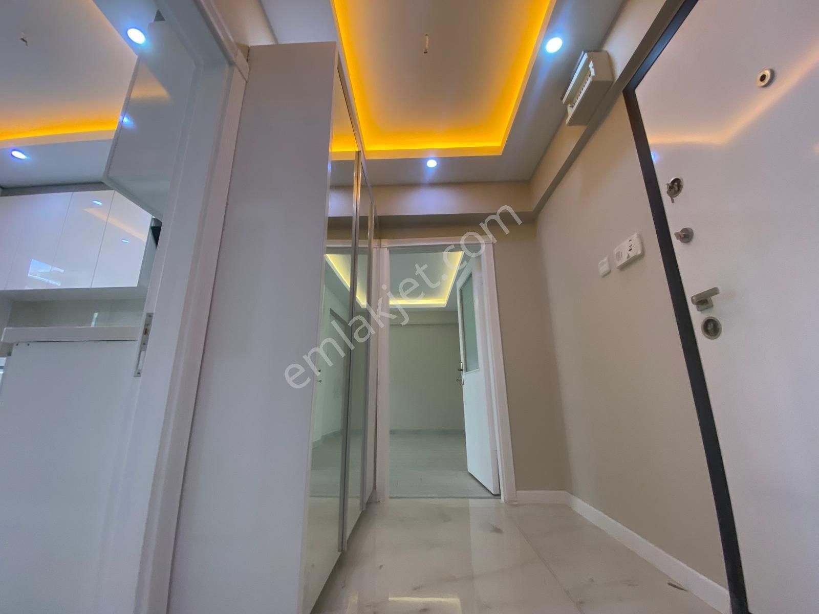 Koza Emlak'tan 30 Ağustos Mahallesin'de Ara Katta Lüks Yapılı Güney Cepheli 3+1 Satılık Daire - Görsel 34