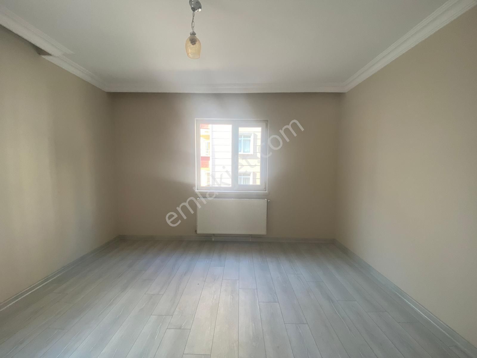 Koza Emlak'tan 30 Ağustos Mahallesin'de Ara Katta Lüks Yapılı Güney Cepheli 3+1 Satılık Daire - Görsel 13