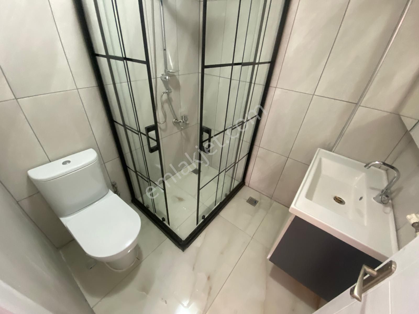 Koza Emlak'tan 30 Ağustos Mahallesin'de Ara Katta Lüks Yapılı Güney Cepheli 3+1 Satılık Daire - Görsel 25