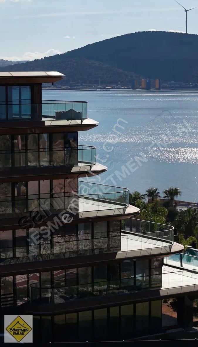 Çeşme Ayasaranda Köşe Ön Cephe Full Deniz Eşsiz Manzara Daire - Görsel 27