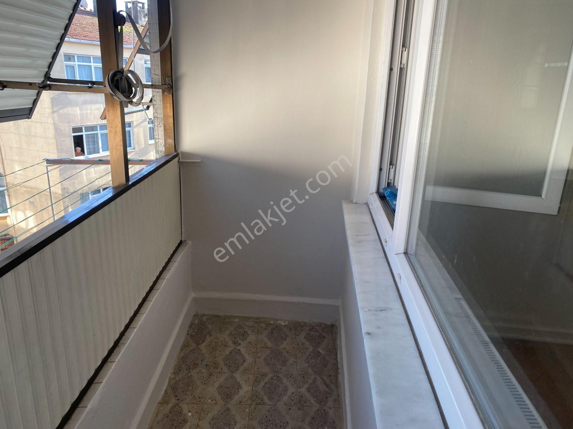 Destan-009 Kocamustafapaşa Üst-kemancı-civarı Son-3.kat-kombili-85m2-boş -daire Açıklama Okuyun - Görsel 17