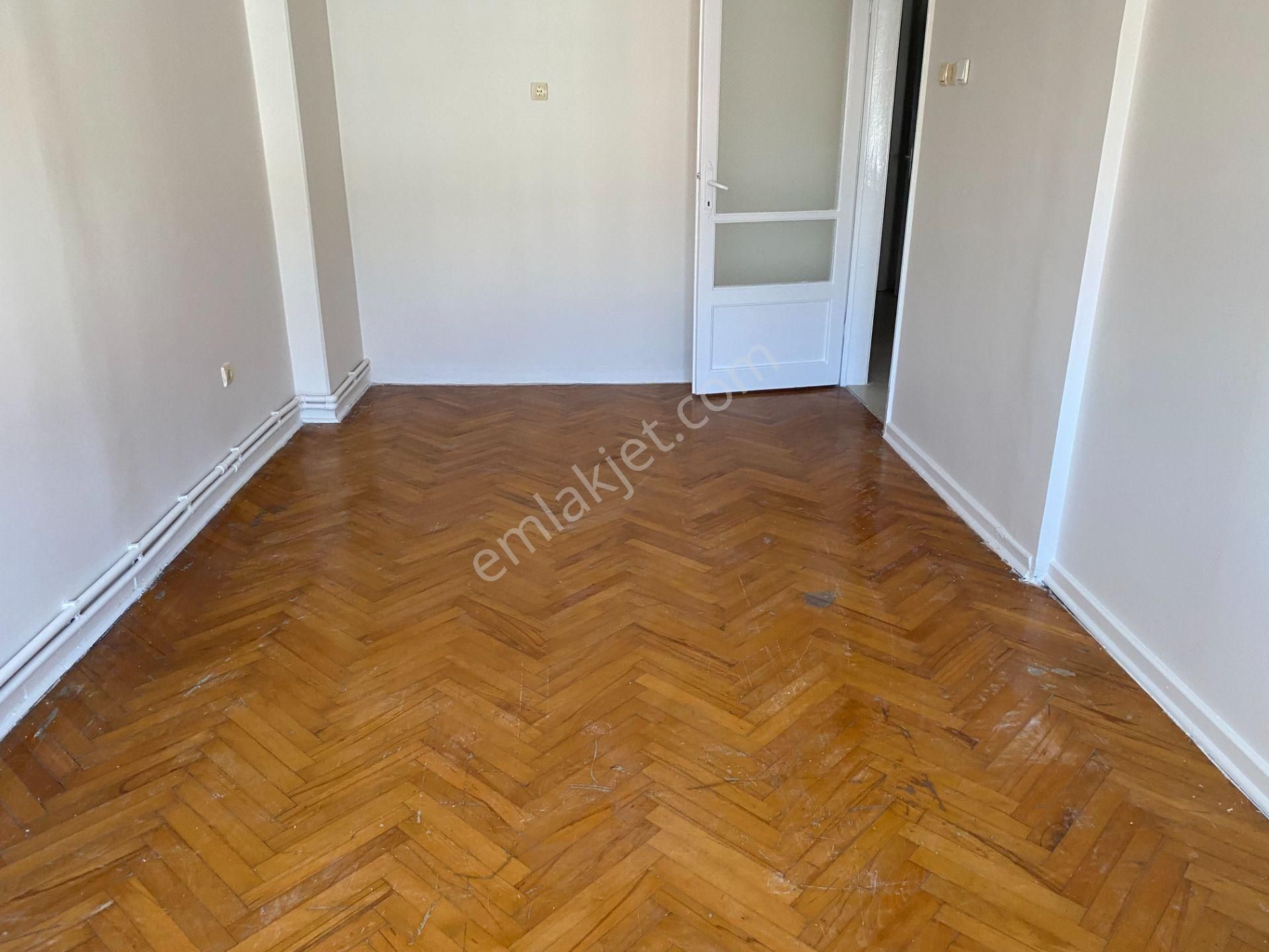 Destan-009 Kocamustafapaşa Üst-kemancı-civarı Son-3.kat-kombili-85m2-boş -daire Açıklama Okuyun - Görsel 24