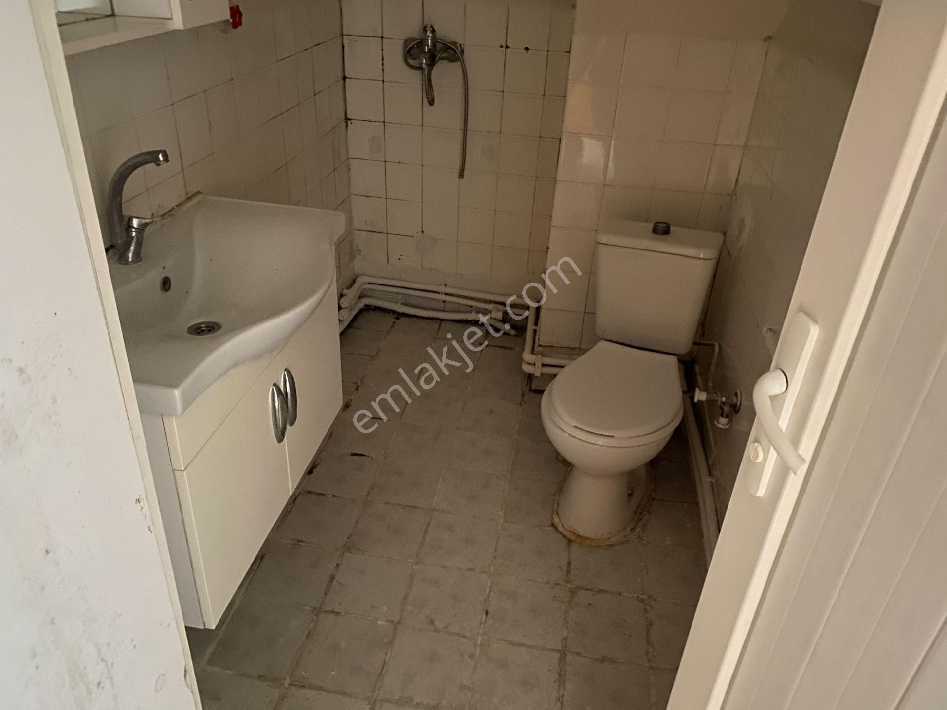 Destan-009 Kocamustafapaşa Üst-kemancı-civarı Son-3.kat-kombili-85m2-boş -daire Açıklama Okuyun - Görsel 27