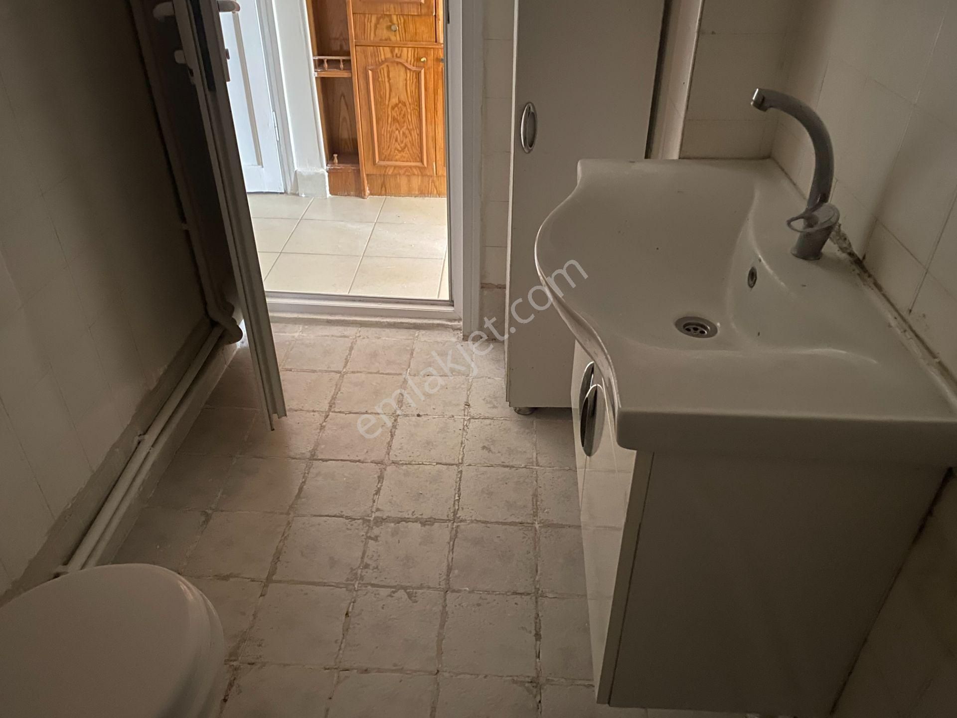 Destan-009 Kocamustafapaşa Üst-kemancı-civarı Son-3.kat-kombili-85m2-boş -daire Açıklama Okuyun - Görsel 28