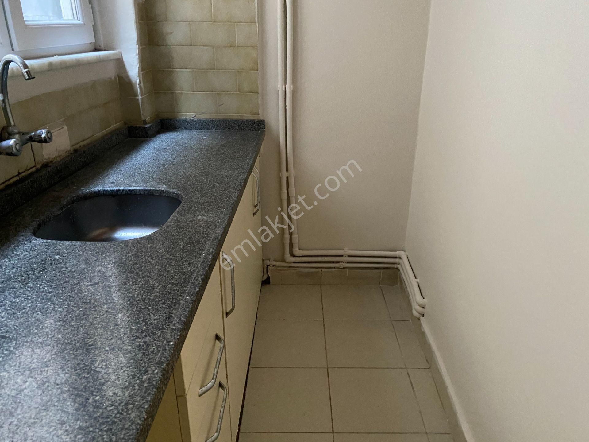 Destan-009 Kocamustafapaşa Üst-kemancı-civarı Son-3.kat-kombili-85m2-boş -daire Açıklama Okuyun - Görsel 31