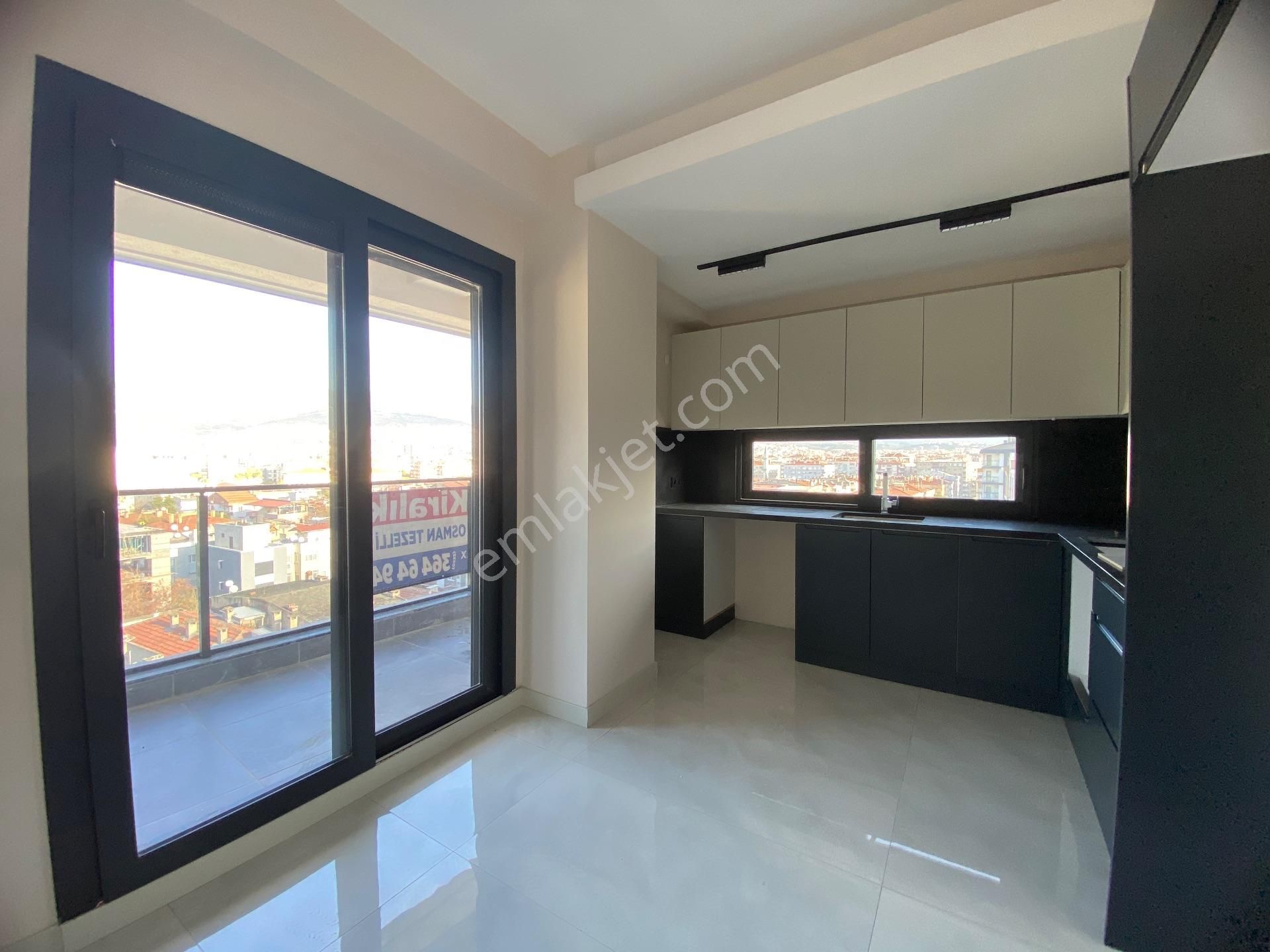 İzmir Bayraklı Ankara Caddesinde Sıfır Kiralık 3+1 - Görsel 12