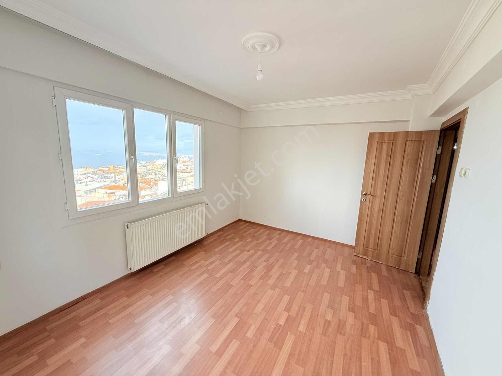 İnönü Cadde Üzeri 3+1 Bakımlı Arakat Full Deniz Ve Cadde Manzara - Görsel 8