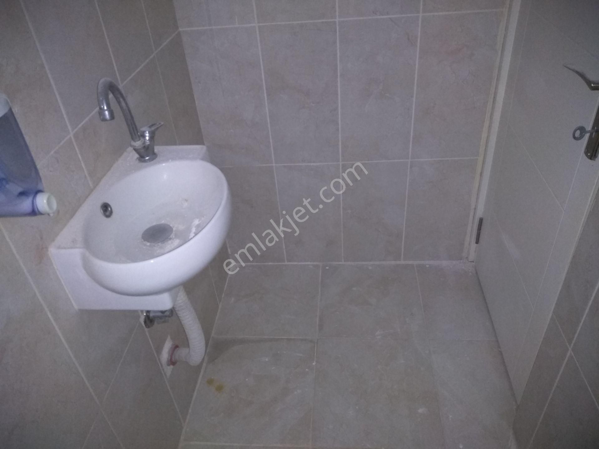Memiş Emlaktan Eyüpsultan Akşemsettin Mah 3+1 110m2 Kiralık Daire - Görsel 18