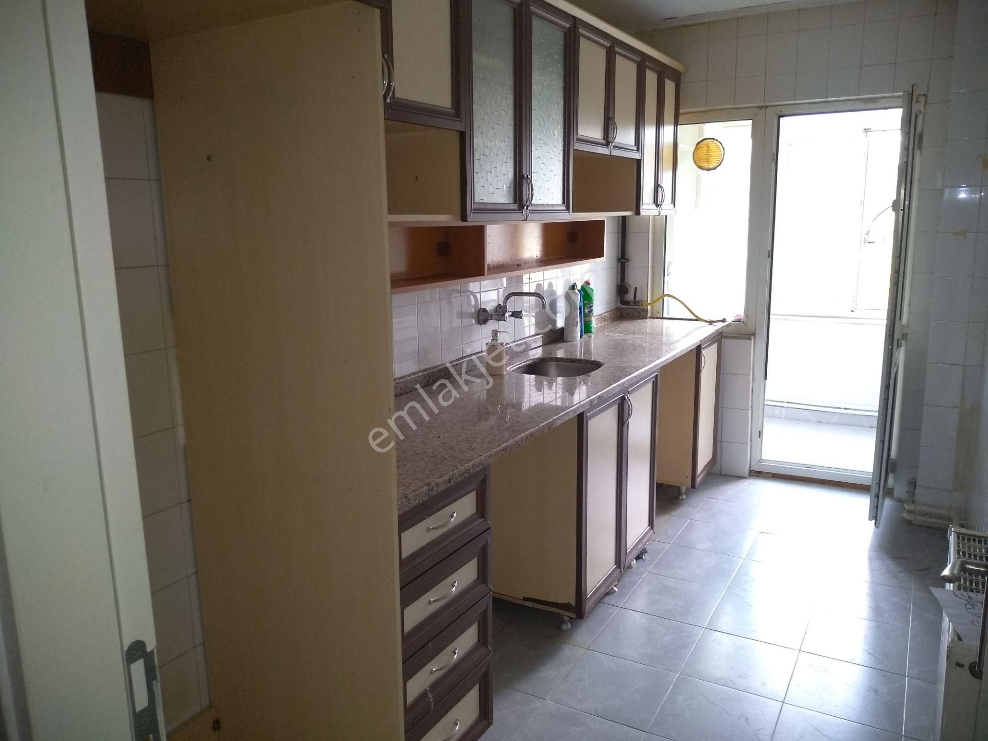 Memiş Emlaktan Eyüpsultan Akşemsettin Mah 3+1 110m2 Kiralık Daire - Görsel 10
