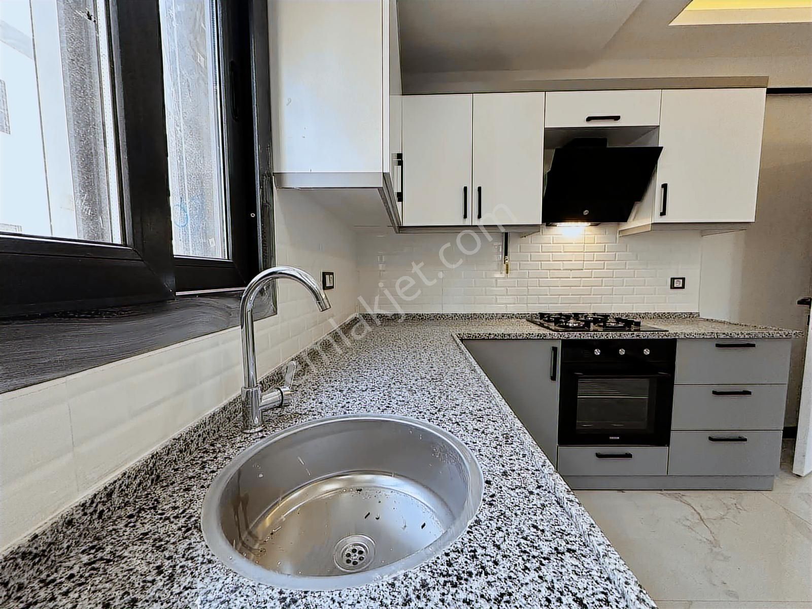Uygan'dan Yedieylül Mah. 2+1 105m² Havuzlu Site İçi Lüx Daire - Görsel 13