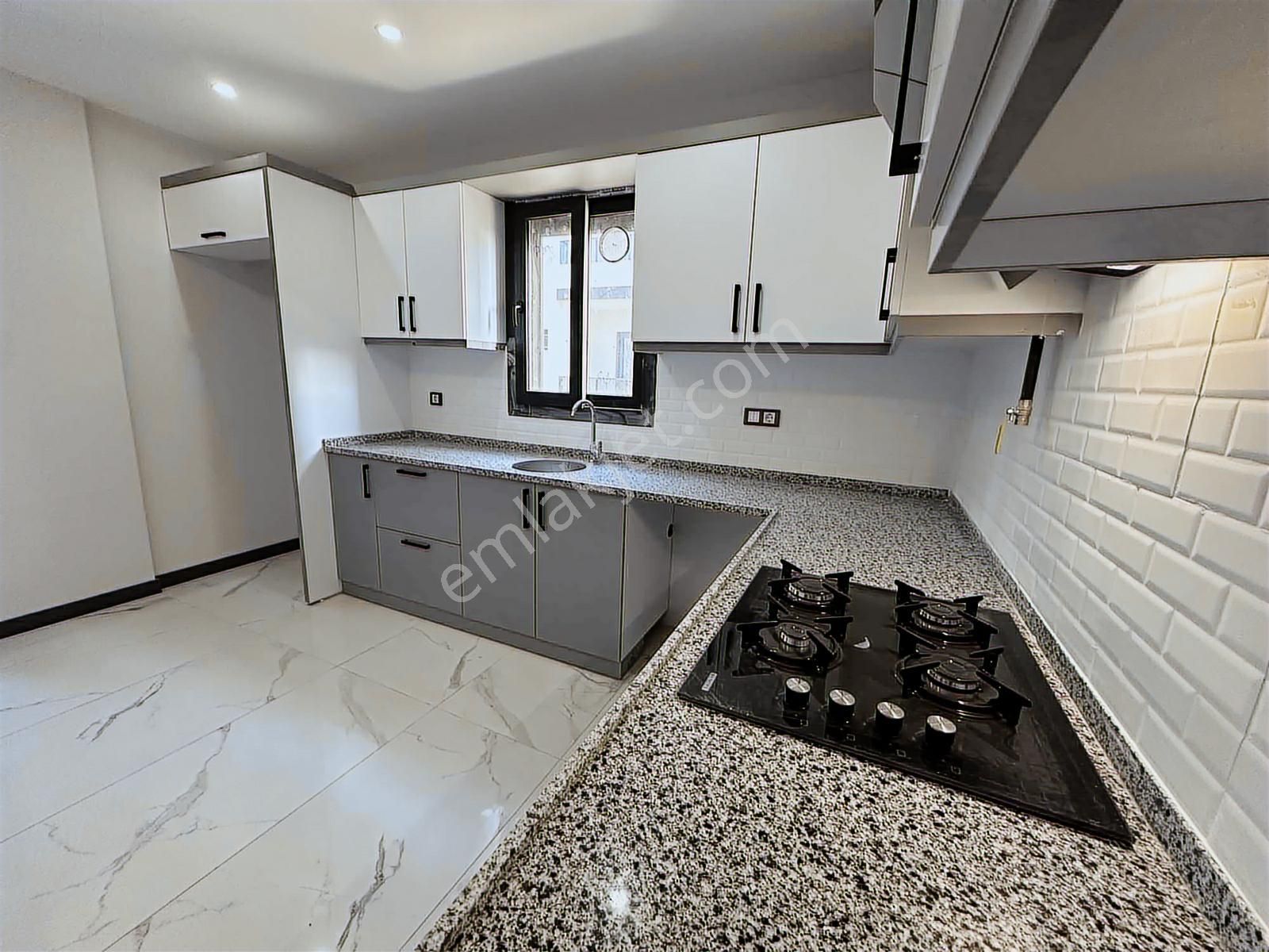 Uygan'dan Yedieylül Mah. 2+1 105m² Havuzlu Site İçi Lüx Daire - Görsel 12