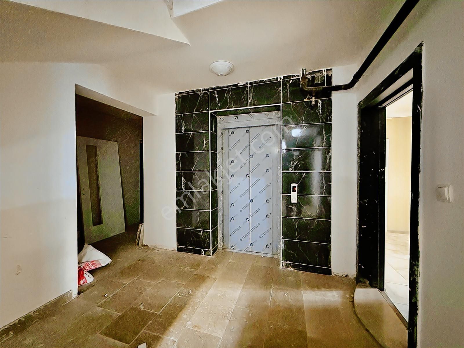 İmir Emlak'tan Yeni Binada Çift Asansör Manzaralı 3+1 130m² - Görsel 35