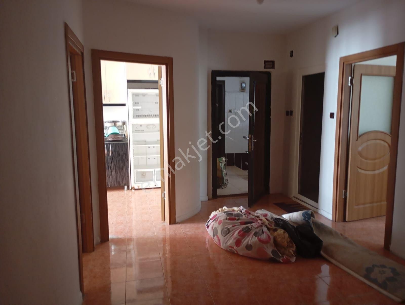 Mahmudiye Mahallesi Eşyalı Kiralık 3+1 - Görsel 2