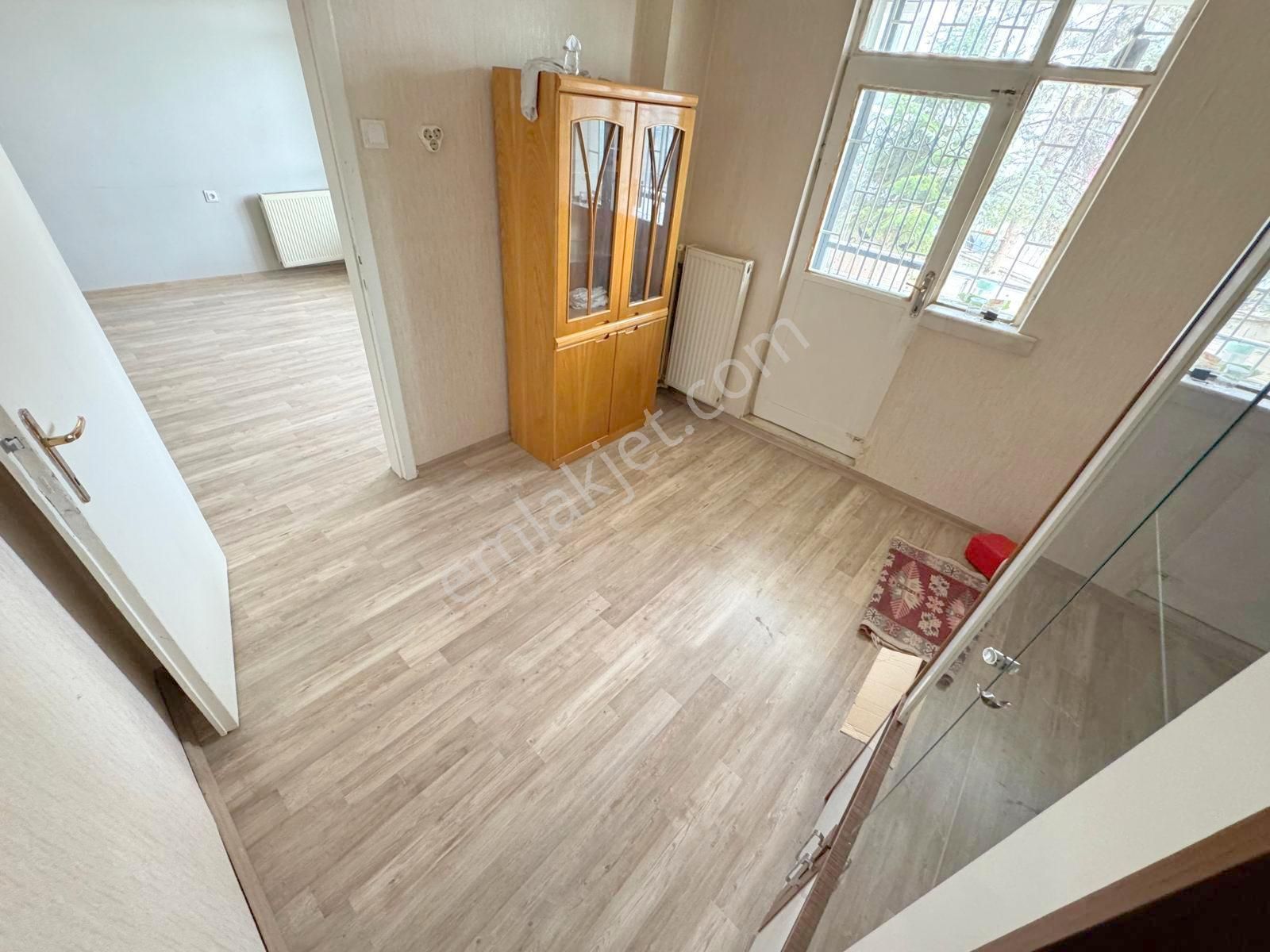 Şafak'tan Sanatoryum Caddesi Yanı 3+1 Mantolamalı 1.kat Ful - Görsel 8