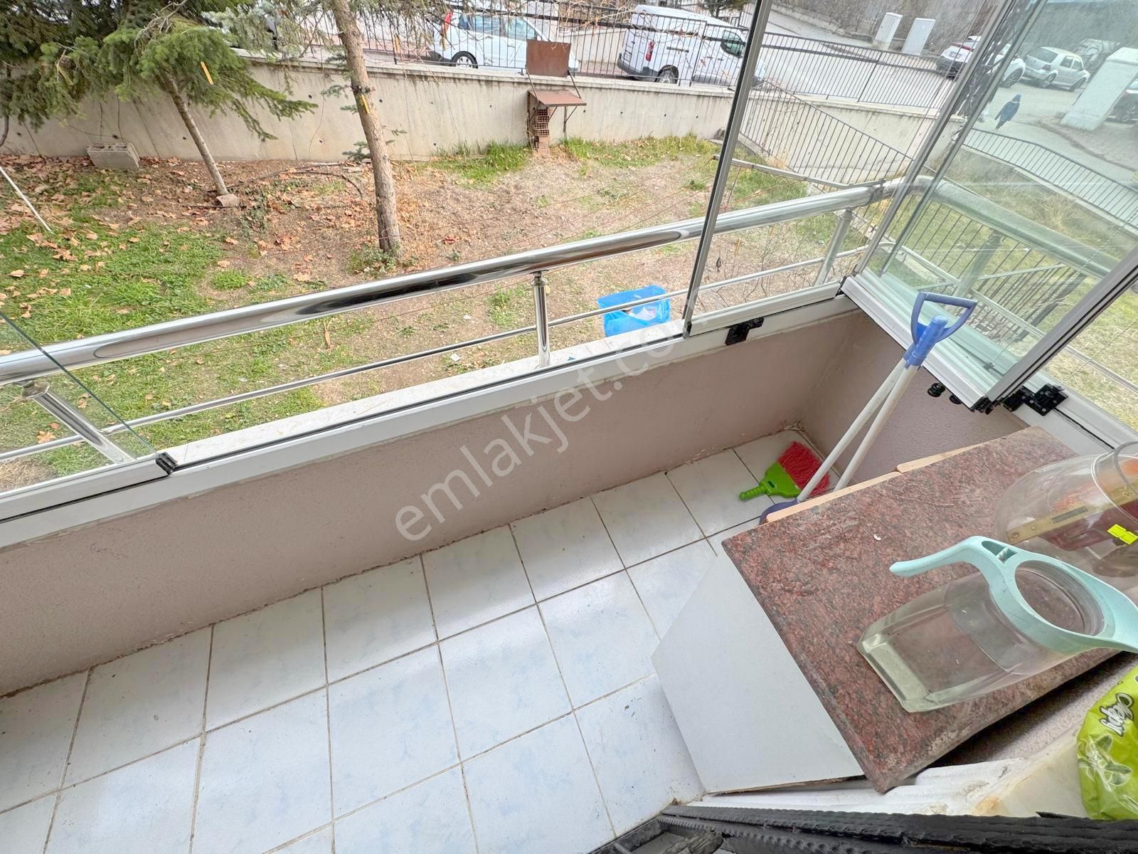 Şafak'tan Sanatoryum Caddesi Yanı 3+1 Mantolamalı 1.kat Ful - Görsel 10