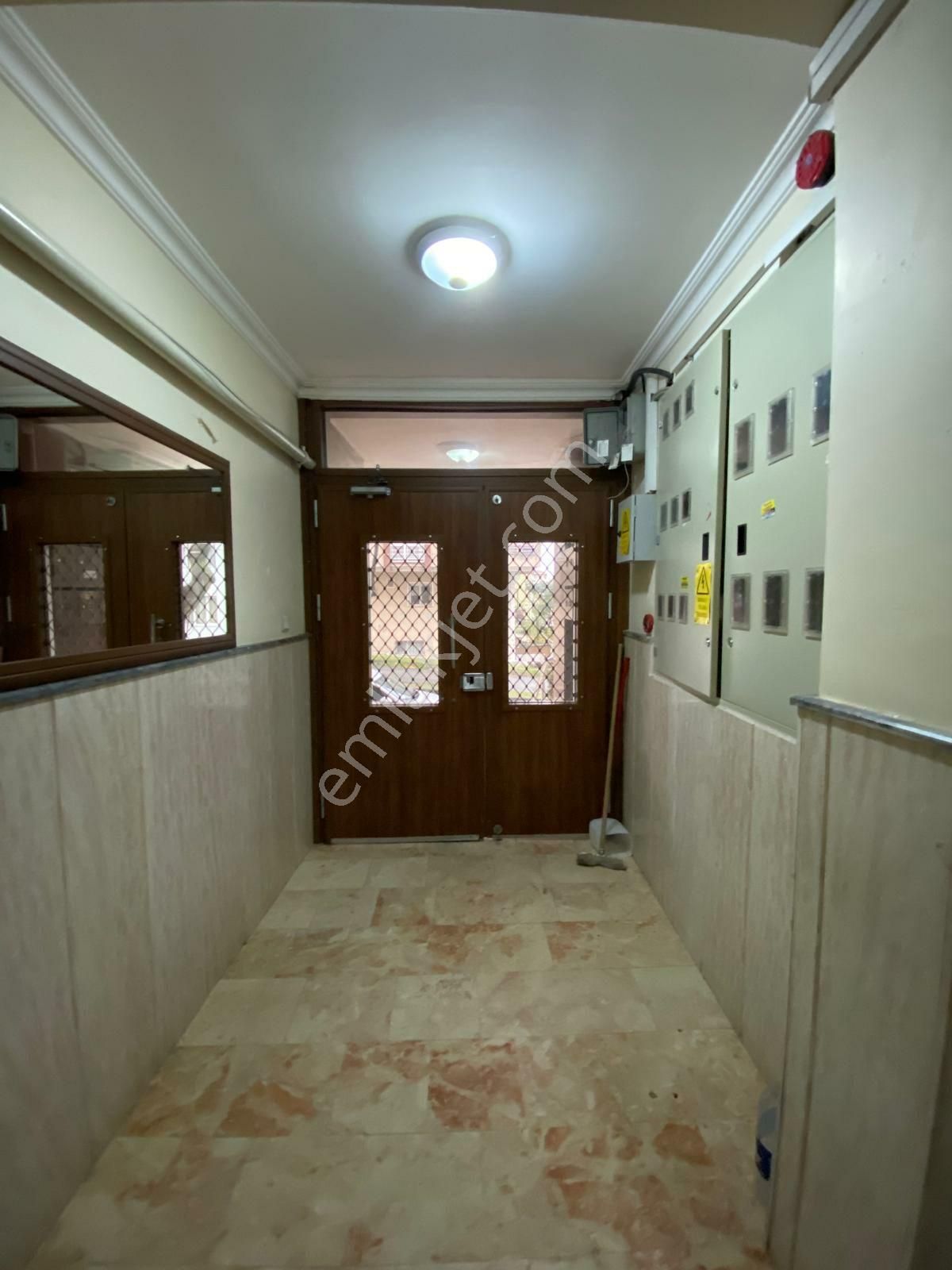 Beylikdüzü Gürpınar Mahallesinde 3+1 Eşyalı Kiralık - Görsel 2