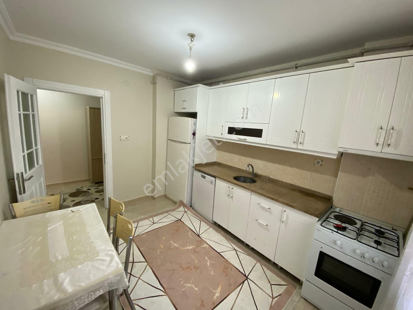 Beylikdüzü Gürpınar Mahallesinde 3+1 Eşyalı Kiralık - Görsel 6