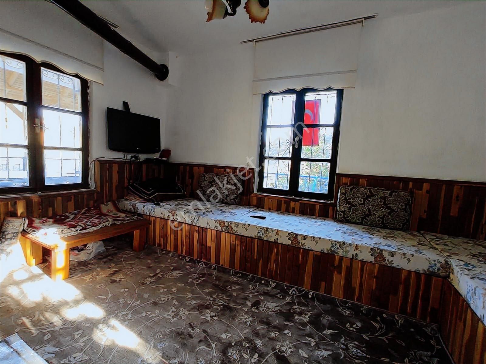 Konyaya Yakın, Asfalt Cepheli, Elektrik Ve Sulu Müstakil Bahçe - Görsel 12