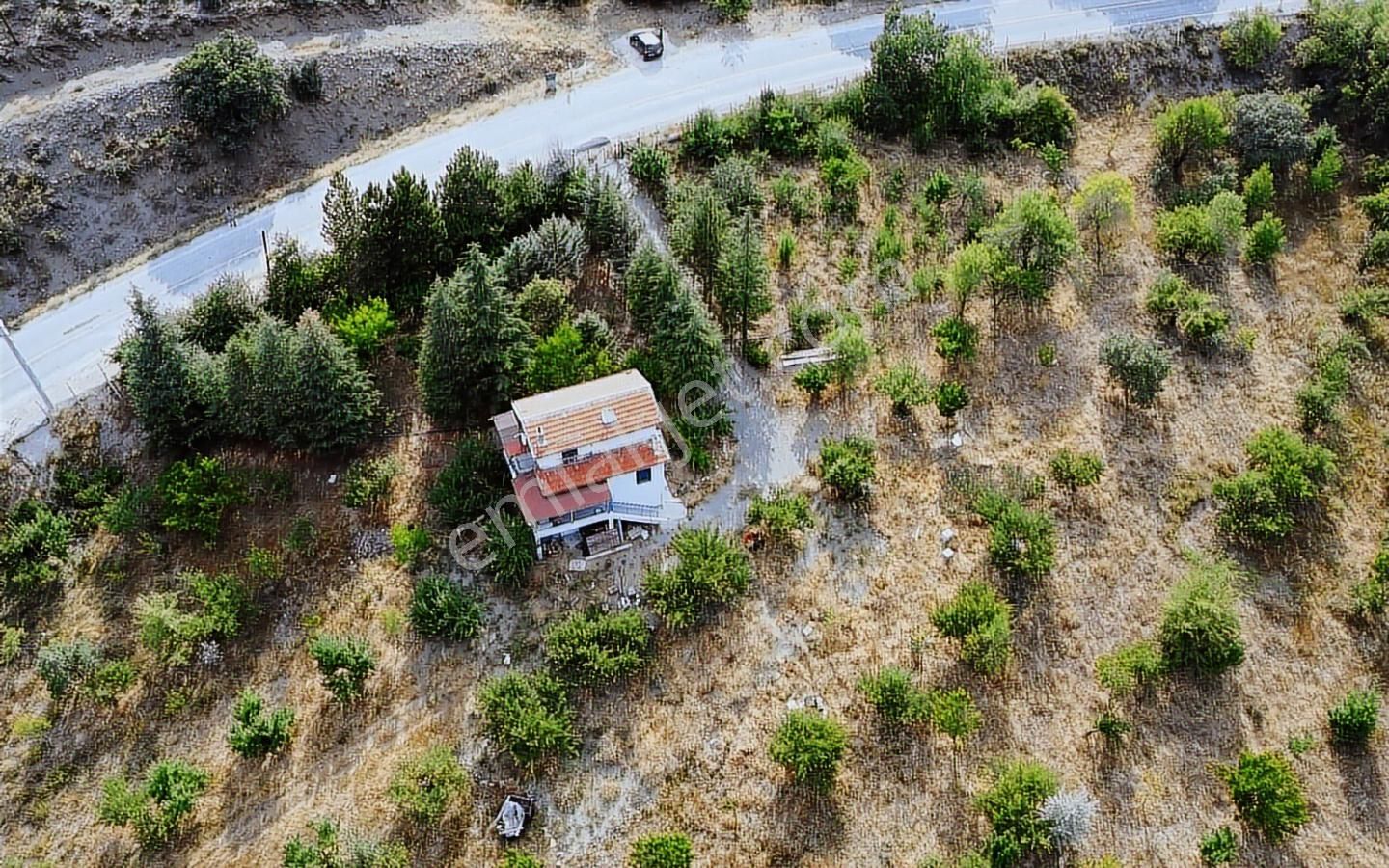 Konyaya Yakın, Asfalt Cepheli, Elektrik Ve Sulu Müstakil Bahçe - Görsel 24