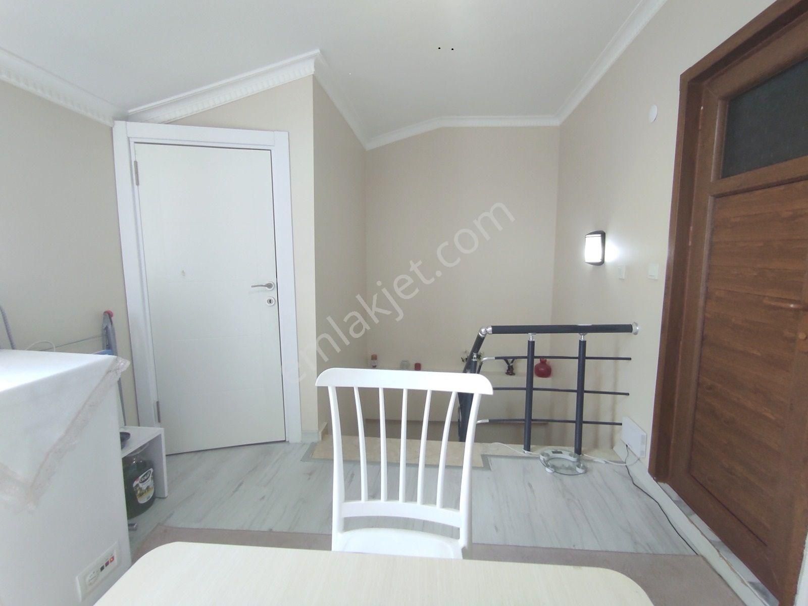 Loft'tan Kemalpaşa Mh Yeni Binada Lüx 3+2 Kullanışlı Dublex Daire - Görsel 28