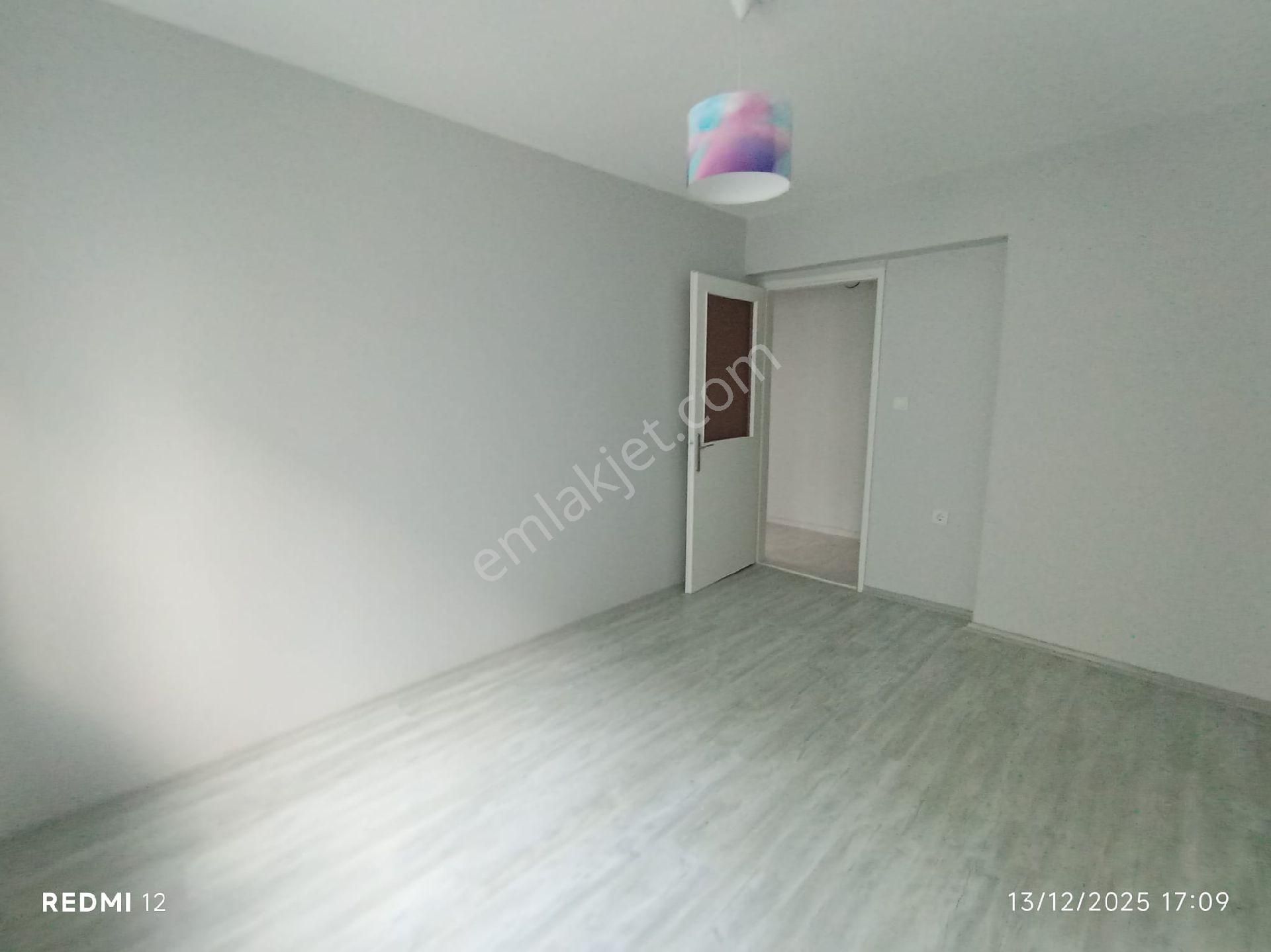 Yeşilyurt Zaimaga Caddesi 3+1/120m2 Genç Bina Asansörlü Otoparklı - Görsel 26