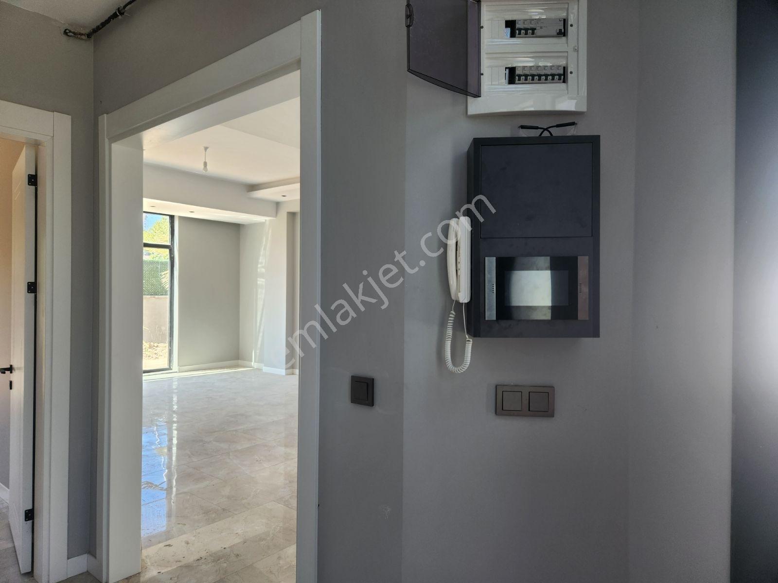 Başiskele Damlar'da Site İçi Lüks Villa - Görsel 11