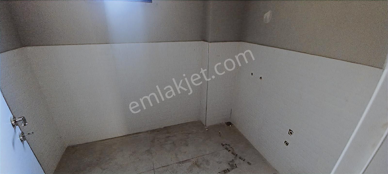 Mir'den Balıkesir Gop'da Ayrı Mutfaklı Çamaşır Odalı Satılık 1+1 - Görsel 16