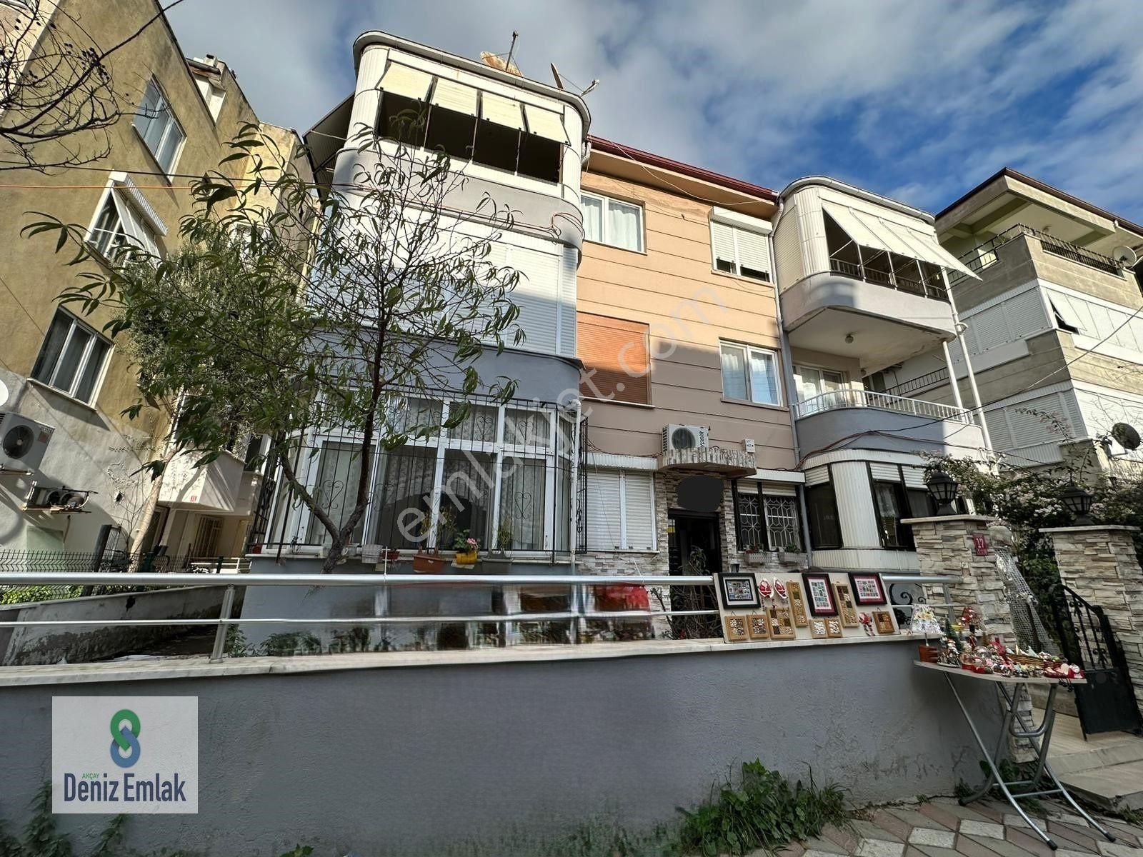 Denizden Akçay Sarıkızda Öncephe Masrafsız Satılık 2+1 Daire. - Görsel 7