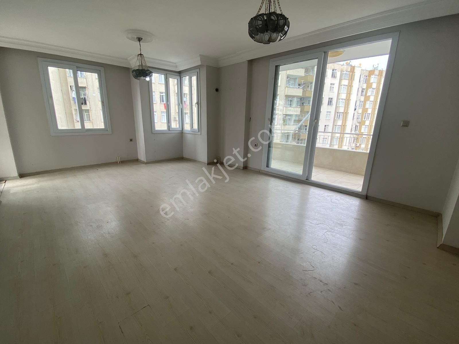 Mavi Bulvarda 3+1 Hasarsız Satılık Daire - Görsel 8