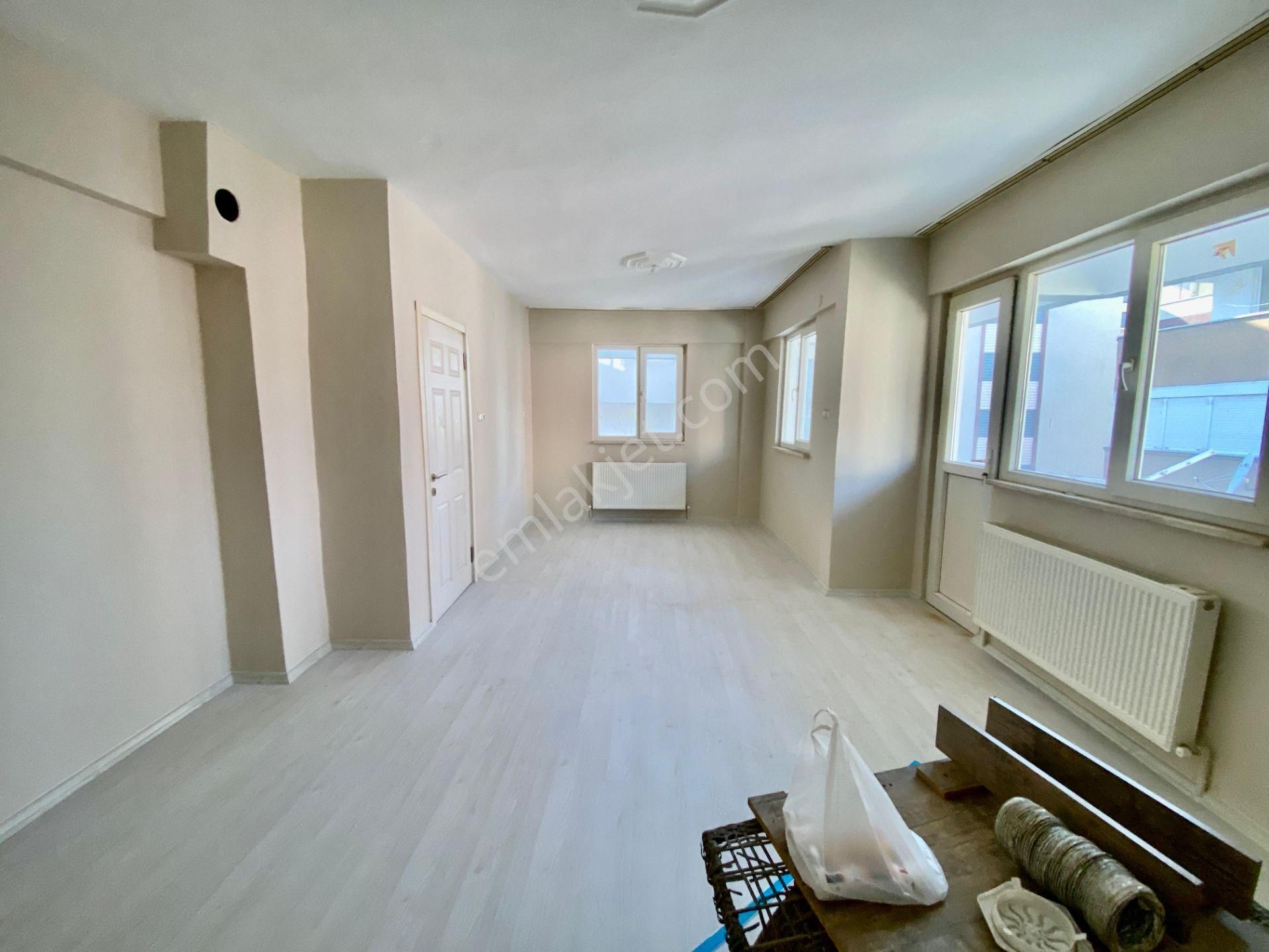 ⫸ Sadece Best Emlak Tan ⫷ Akçay Merkezde Doğalgazlı Kiralık Geniş 2+1 - Görsel 6