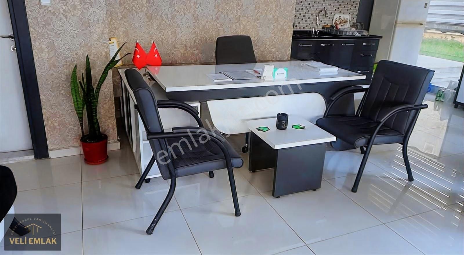 Altınkum'da Devren Kiralık Kurulu Ofis - Görsel 6