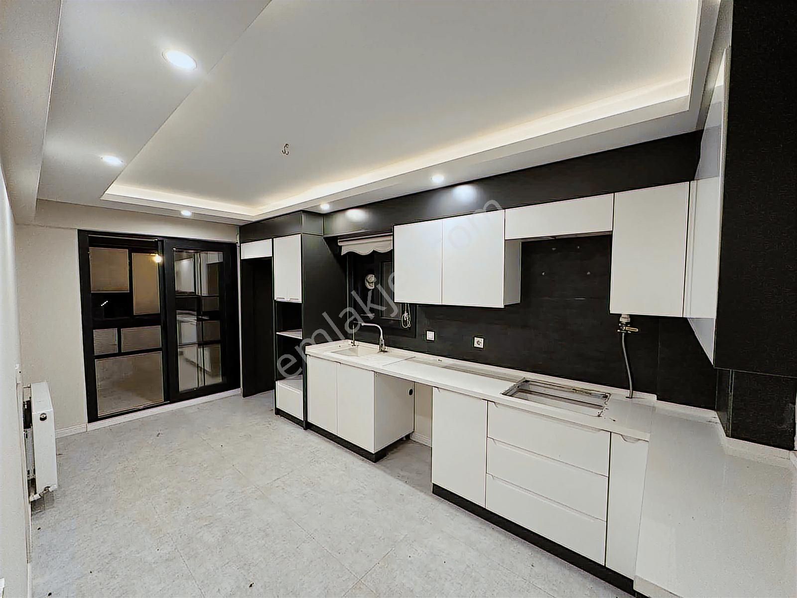 Uygan'dan Muratbey Mah. 3+1 140m² Tek Daire Üzeri Lüx İzban Dibi - Görsel 25