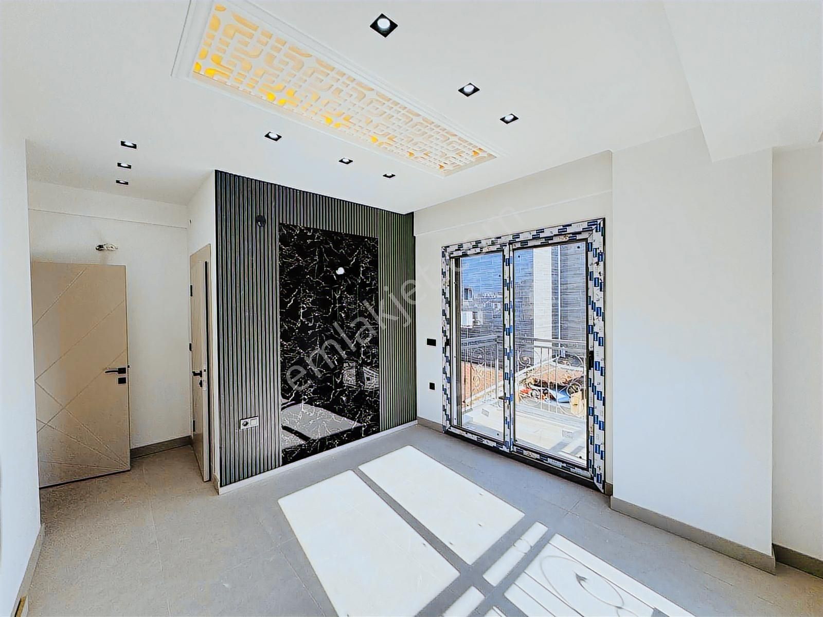 Kuşadası Davutlar'da Denize 500 Mt Müstakil Havuzlu 5+1 Villa - Görsel 10