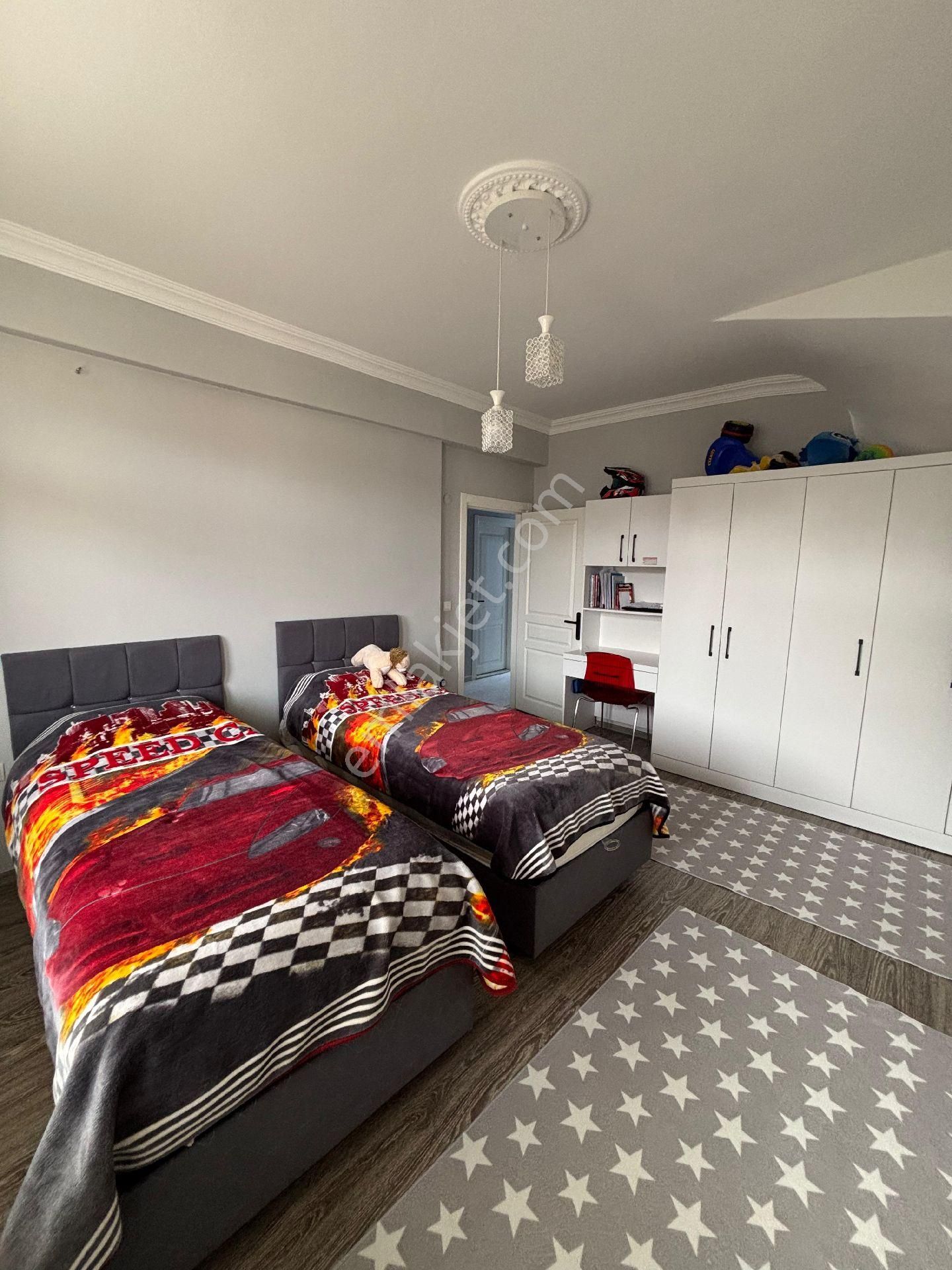 240m2net Satılık Dubleks Güney Cephe Daire - Görsel 9