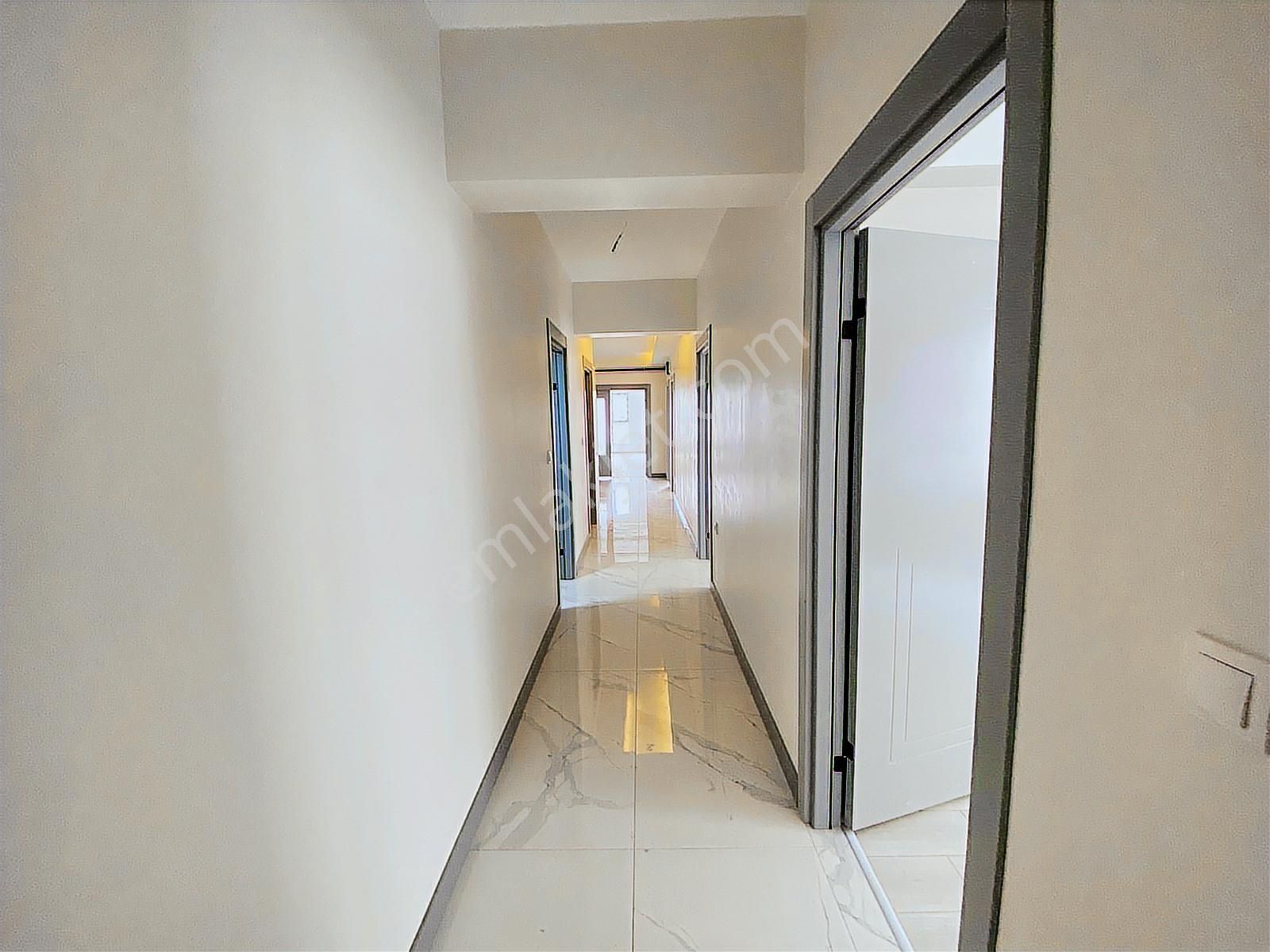 ▄evga▄ Fahri Korutürk Mah., 4+1, Yerden Isıtmalı, Yüksek Ara Kat - Görsel 8