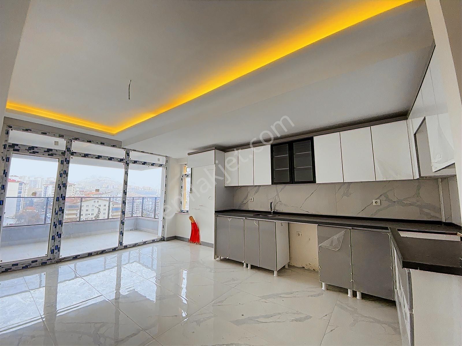 ▄evga▄ Fahri Korutürk Mah., 4+1, Yerden Isıtmalı, Yüksek Ara Kat - Görsel 15