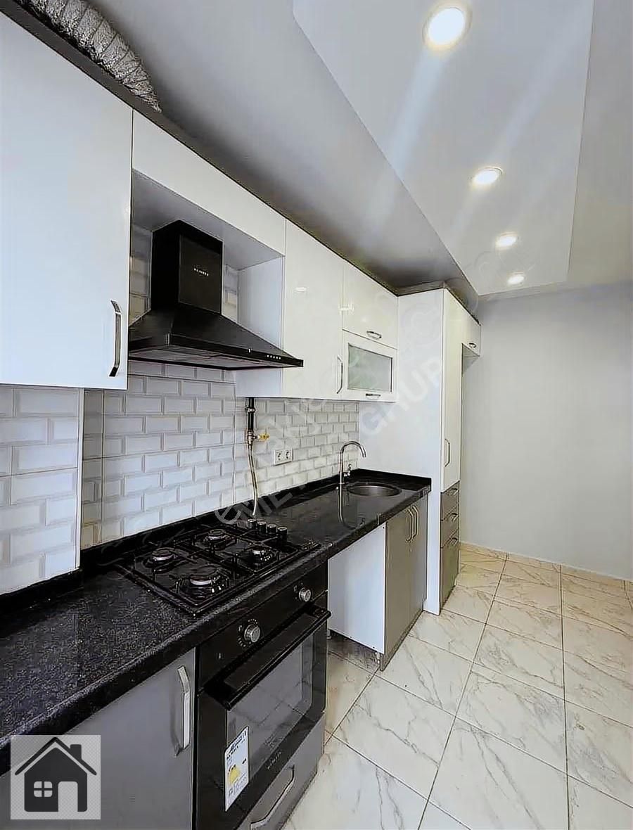 Boyalı Temiz Kiralık 2+1 Daire - Görsel 9